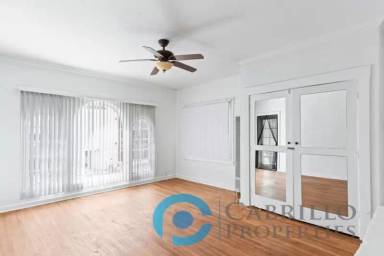 Main picture of Casa Blanca
