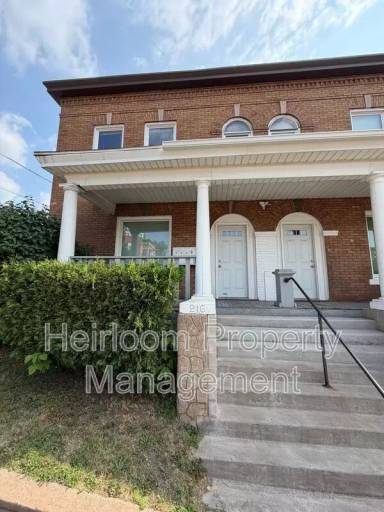 Main picture of 214 N 2nd Ave E