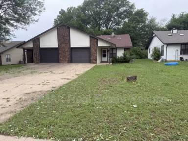 Main picture of 1206 Whipporwill Ln