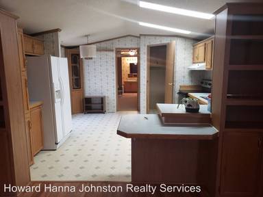 Main picture of 825 West St