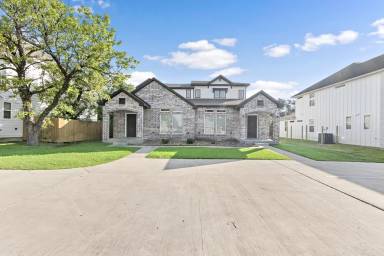 Main picture of 1007 Foster Avenue - A