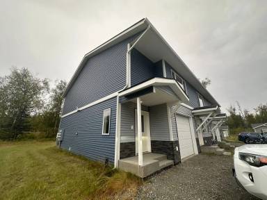 Main picture of 2847 E Lakeview Rd