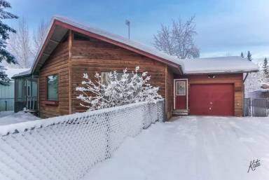 Main picture of 216 Dunbar Ave