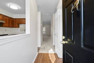 Main picture of 8488 Canyon Oak Dr