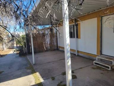 Main picture of 330 Mescal Dr