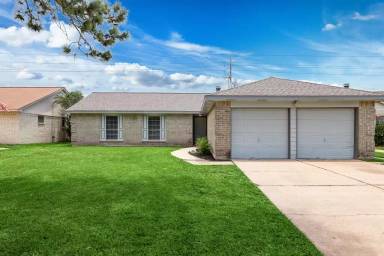 Main picture of 11206 Evensong Ln