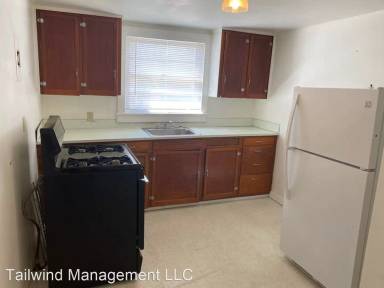Main picture of 122 N 22nd St