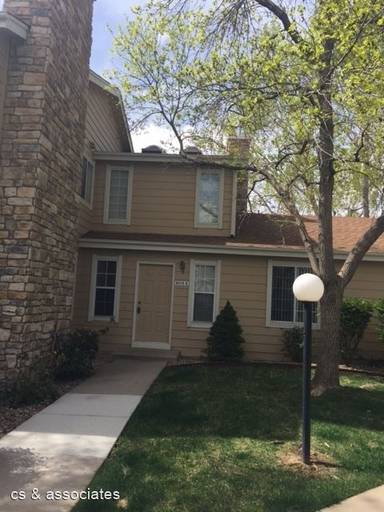 Main picture of 8416 Everett Way