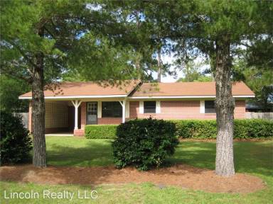 Main picture of 619 Lakeview Dr