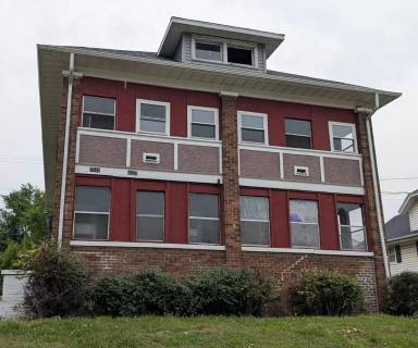 Main picture of 2025 Elm St