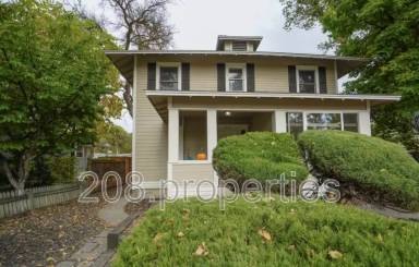 Main picture of 612 East Jefferson Street