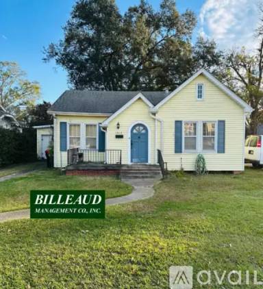 Main picture of 1312 W University Ave