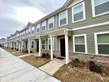 Main picture of 137 Villa Ln