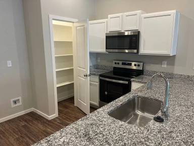 Main picture of 2126 N Avenue J