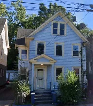 Main picture of 840 Congress Ave