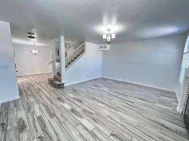 Main picture of 7701 Allerton Ave
