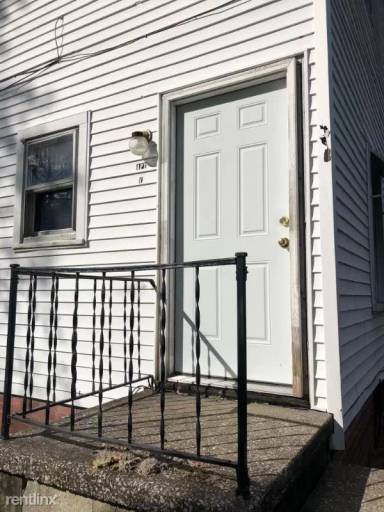 Main picture of 1599 Maple Grove Rd