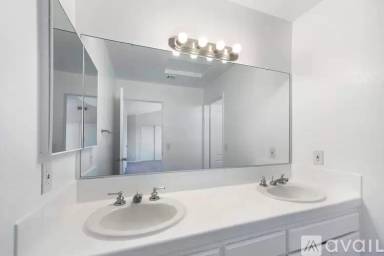 Main picture of 43803 Carefree Ct