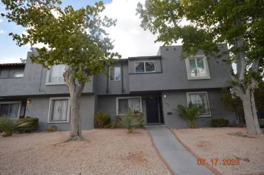 Main picture of 6008 Pebble Beach Blvd