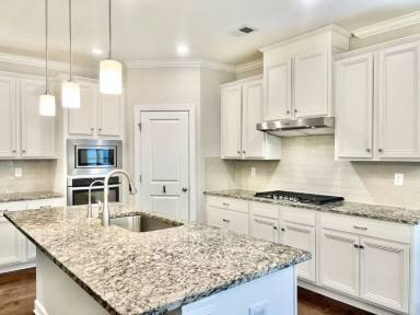 Main picture of 2108 Poplar Ridge Dr