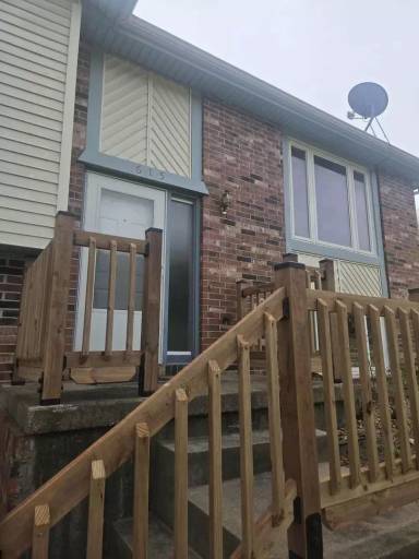 Main picture of 615 Skyline Dr
