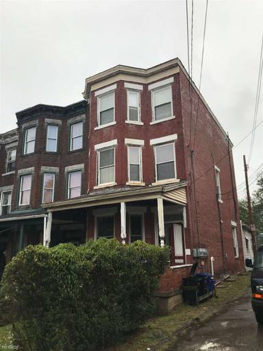 Main picture of 3714 Parkview Ave