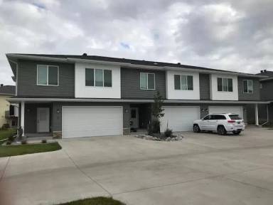 Main picture of Shadow Creek Luxury Townhomes