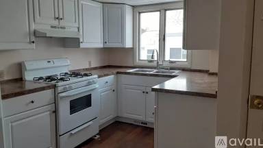 Main picture of 304 E Molloy Rd