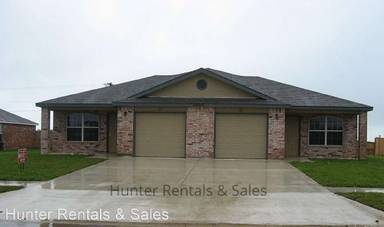 Main picture of 5402 Lauren Lea Dr