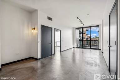 Main picture of 1645 N Milwaukee Ave