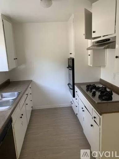 Main picture of 10033 Sepulveda Blvd