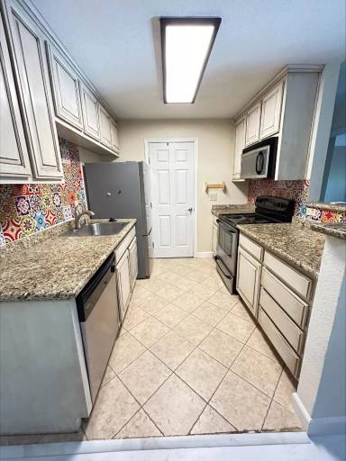 Main picture of Corners Concord Condo