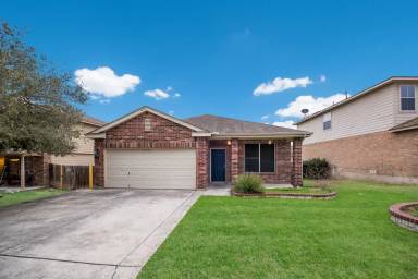 Main picture of 170 Coopers Hawk
