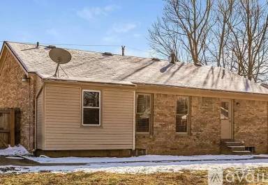 Main picture of 5933 Midnight Ln