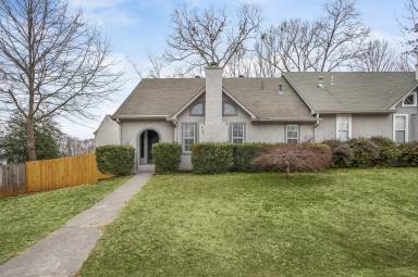 Main picture of 4221 Lakes End Dr NW