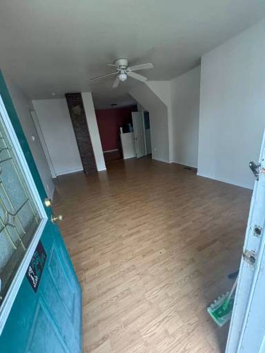 Main picture of 125 W Penning Ave