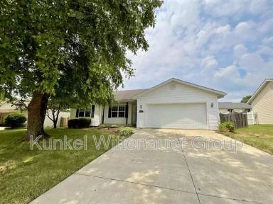 Main picture of 969 Holyoke Dr