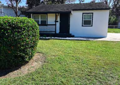 Main picture of 720 E Harbor Dr S