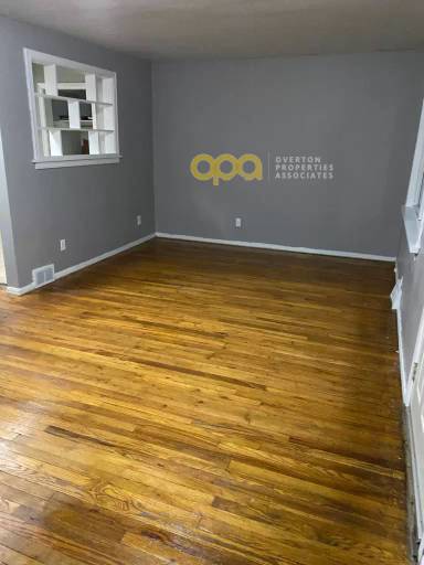 Main picture of 2414 S Braddock Ave