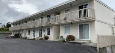 Main picture of 118 S Chambers St