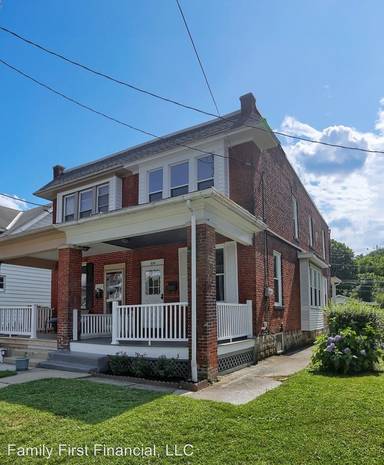Main picture of 614 N 2nd St