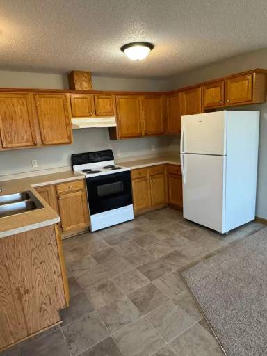 Main picture of 1909 Wilcox Blvd E