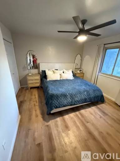 Main picture of 7923 S Carr Ct