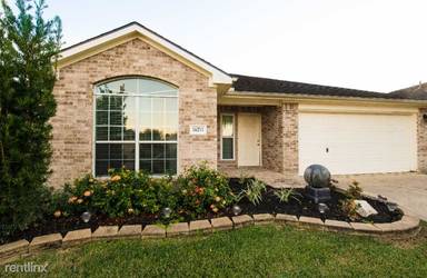 Main picture of 16211 Noblewood Way