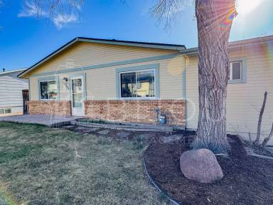 Main picture of 2803 Straus Ln