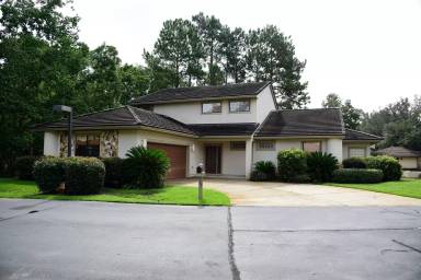 Main picture of 31 Balmoral Dr