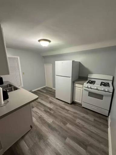 Main picture of 2340 Electric St