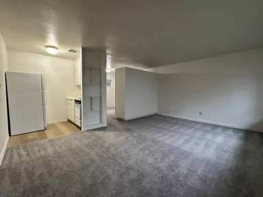 Main picture of 5926 Fauntleroy Way SW - 2