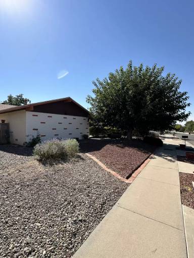 Main picture of 6908 Beck Dr NE