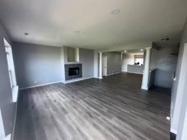 Main picture of 1384 Devon Ln